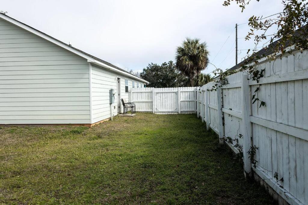 Happy Beach House In Biloxi Exterior photo