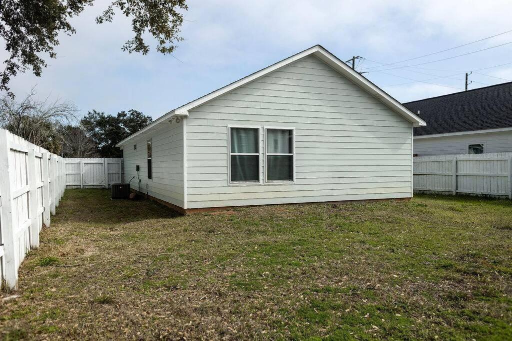 Happy Beach House In Biloxi Exterior photo